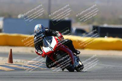 media/Mar-28-2022-Superbike Trackdays (Mon) [[b8603d0f67]]/Novice Group (1130am-12pm)/Turn 2/